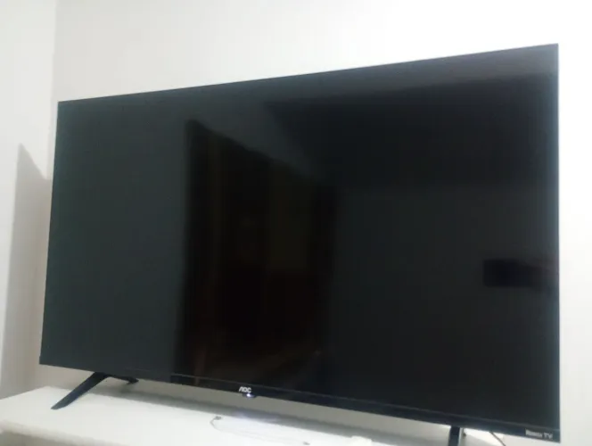 Tv AOC 43 polegadas nova