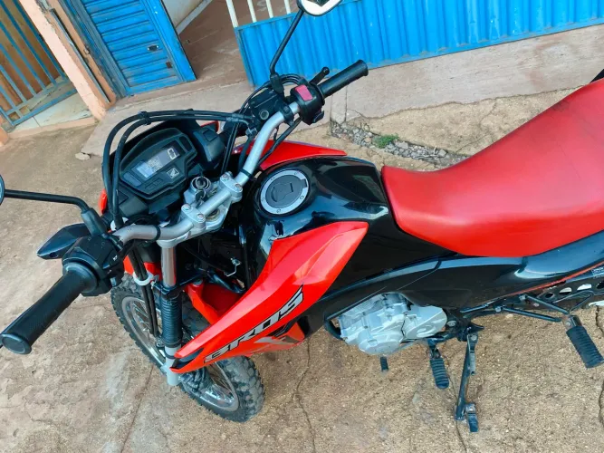 Moto Bros 2024 Honda novinha