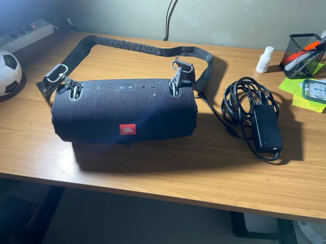 JBL extreme 2