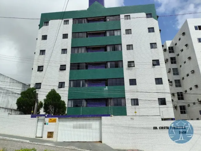 APARTAMENTO EM CANDELÁRIA COM 3 QUARTOS