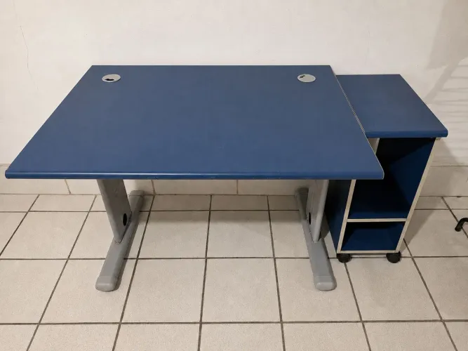 Escrivaninha (acompanha módulo lateral móvel)