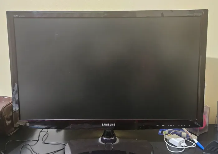 Vendo TV/MONITOR Samsung 27"