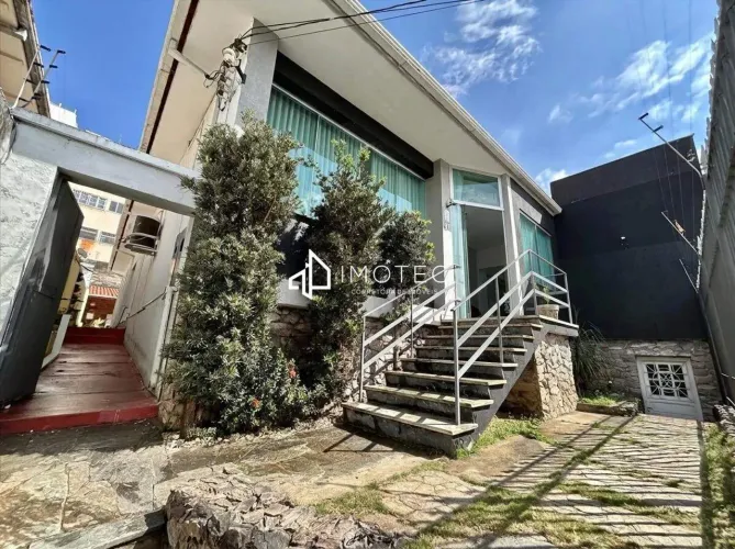 Casa à venda, 3 quartos, 1 suíte, 2 vagas, Floresta - Belo Horizonte/MG