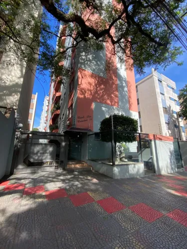 Apartamento Duplex para alugar em Maringá, Zona 07, com 4 quartos, com 224.61 m²