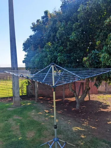 Varal giratório de alumínio luxo 9 cordas