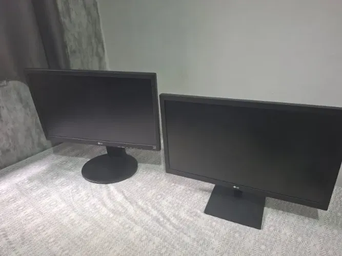 Monitor LG 21,5