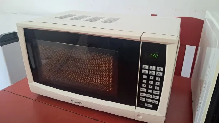 Micro-ondas Philco 20L Branco Revisado/Funcionando Perfeitamente