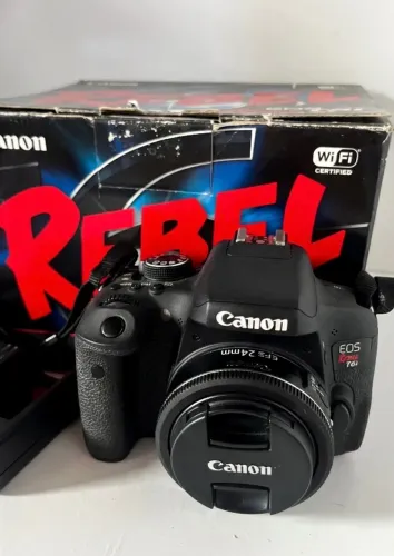 Câmera T6i + lente 24mm + Cabos + Caixa original e Manual !