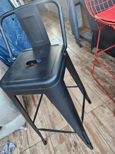 2 Banquetas Tolix em aço com encosto - Altas Pretas - Estilo Industrial (Reformadas)