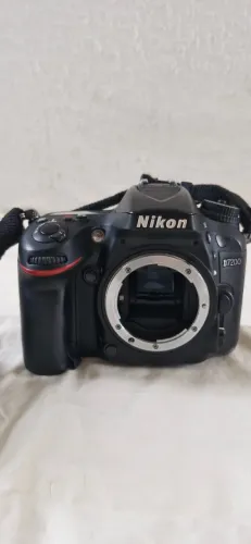 Camera fotográfica Nikon D7200 usada