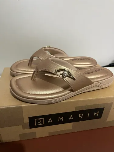 Tamanco Rasteira Comfortflex Dourado Rosê - Ramarim