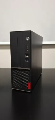 COMPUTADOR LENOVO CORPORATIVO SFF - i3-8100 | 12GB RAM | SSD 512GB | WI-FI