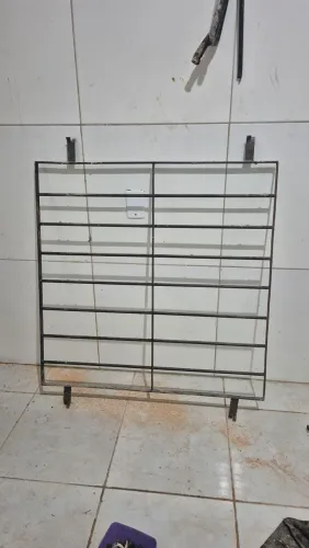JANELA PEGA LADRÃO