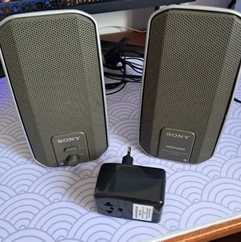 Caixa de Som (Sony Mega Bass) PC Antigo