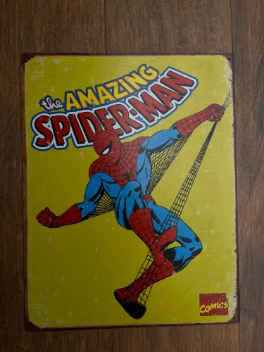 Coleção de placas decorativas em metal com visual vintage / retrô
