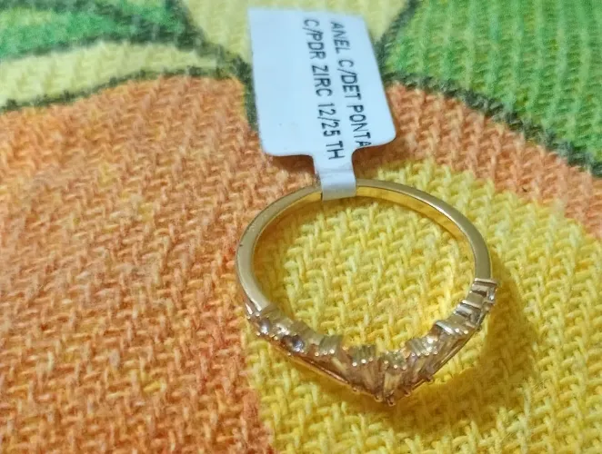 Anel de noivado feminino