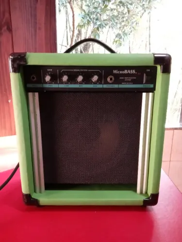 Amplificador de baixo Peavey 20w MicroBASS made in U.S.A.