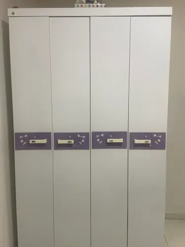 Guarda Roupa MDF conservado