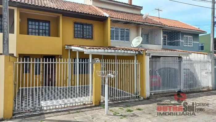 Sobrado no Boqueirão!!