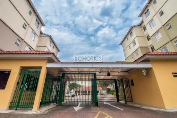 IMOBILIÁRIA SCHOTKIS VENDE EXCELENTE APARTAMENTO TÉRREO PRÁTICO E ACONCHEGANTE COM 02 DORM