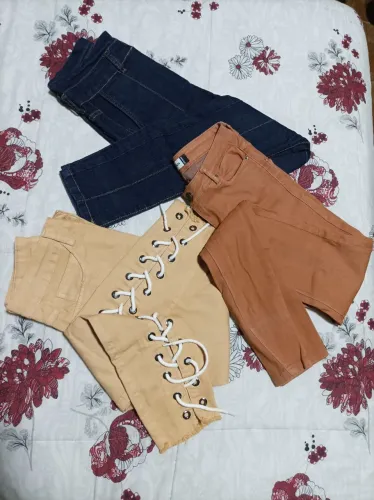 Kit 3 calças Jeans feminina 1 Hering 2 Sken