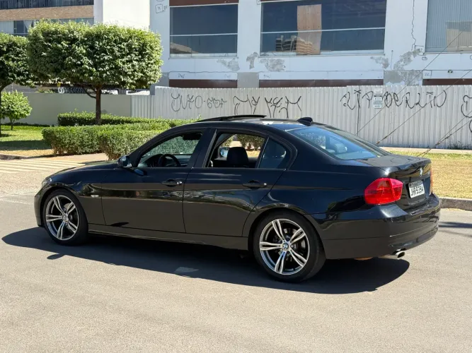 BMW 320I A 2008