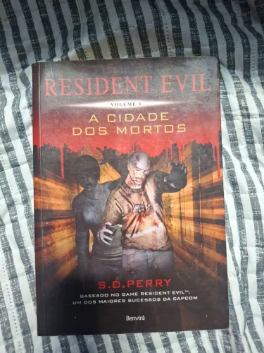 Resident evil - VOL 3. - A cidade dos mortos. Em ótimo estado de conservação