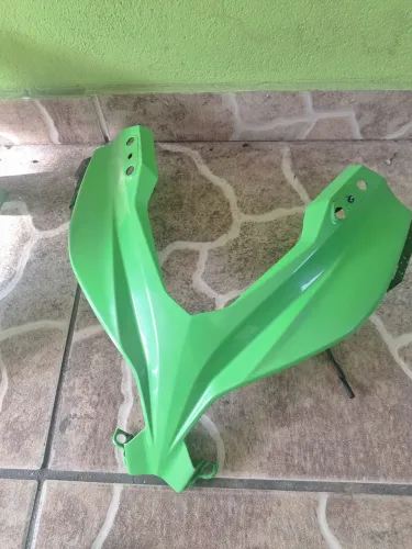 Z300/NINJA CARENAGEM FAROL