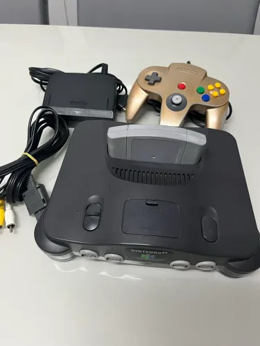 Nintendo 64 + Yoshi Story original Americana