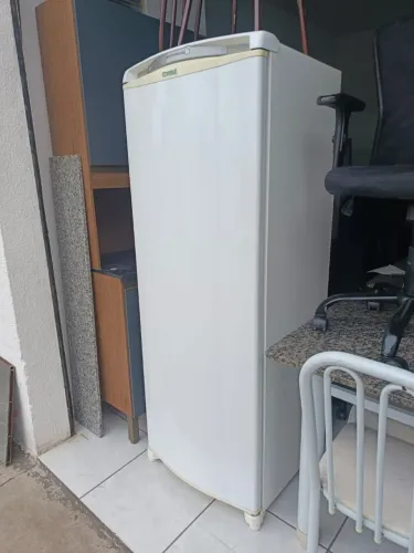 Geladeira cônsul,frost free 342L seminova