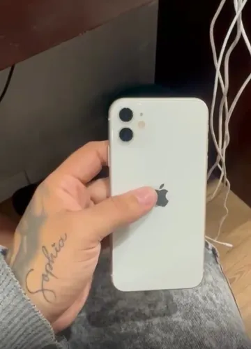 iPhone 11 128gb