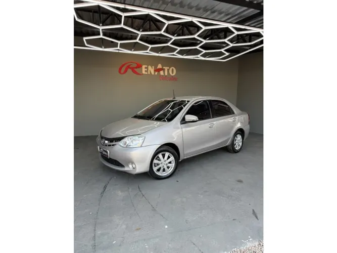 Toyota Etios XLS Sedan 1.5 Flex 16V 4P Aut. 2017