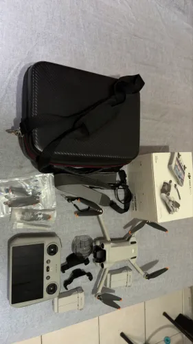 Drone DJI MINI 3 pro estado de novo com 2 baterias