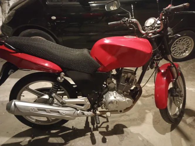 Vendo moto Dafra 150 