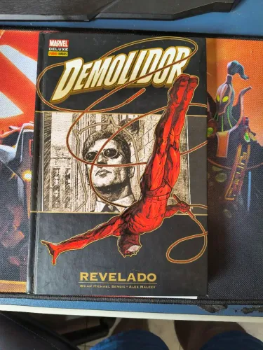 HQ Demolidor - Revelado - Capa Dura