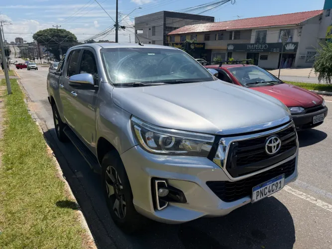 Toyota Hilux CD SRX 4X4 2.8 TDI 16V Diesel Aut. 2018