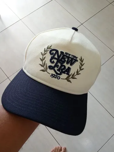 Boné New Era Novo.