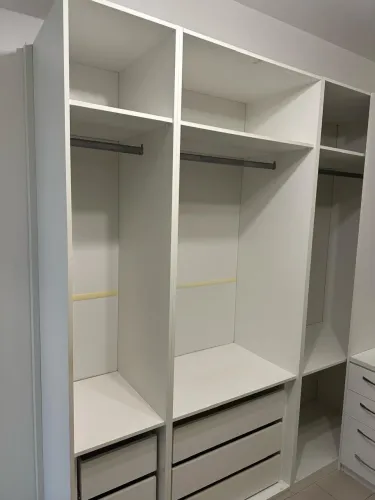Closet completo para dormitório