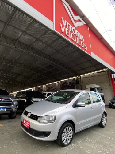 Volkswagen Fox 1.0 MI Total Flex 8V 5P 2012