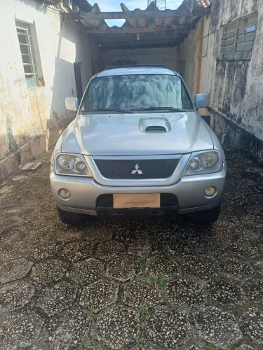 Mitsubishi L200 Sport HPE 2.5 4X4 CD DTI Dies. Aut. 2006