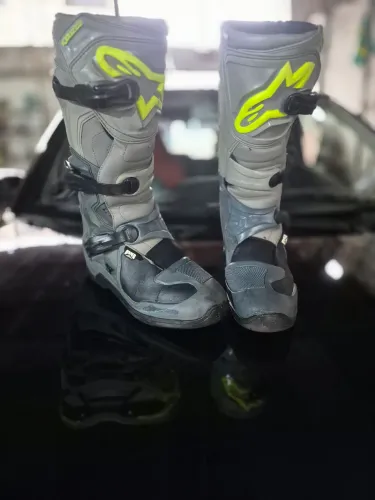 Bota de trilha tech 3 41/42