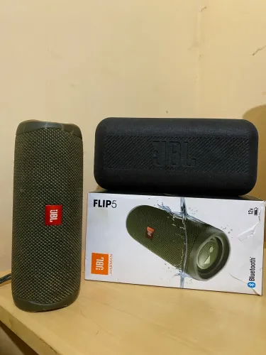 JBL Flip 5