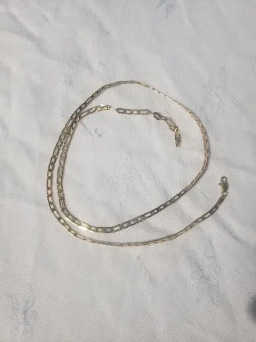 Corrente banhada a ouro