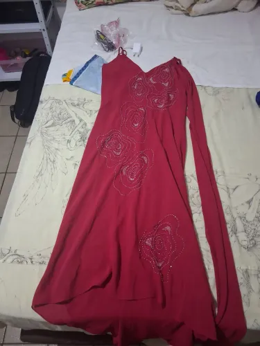 Vendo vestido vermelho para festa