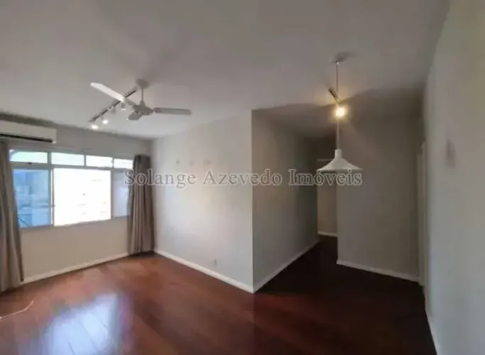 APARTAMENTO DE 2 QUARTOS  NA RUA REGO LOPES.