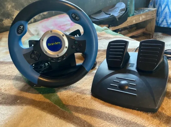 Vende-se volante para vídeo game da marca braview