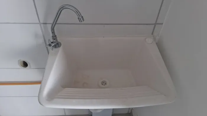 Tanque para área de serviço