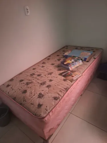 Cama solteiro- Doação