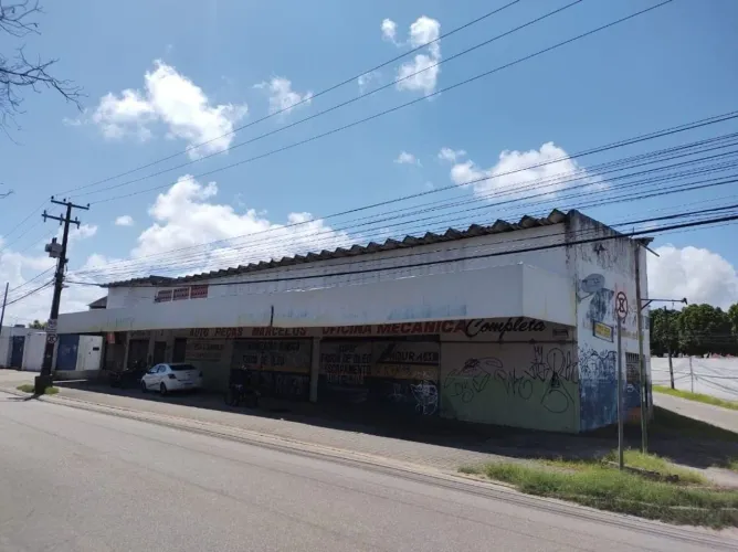 Prédio à venda, 520 m² por R$ 1.300.000,00 - Cajazeiras - Fortaleza/CE