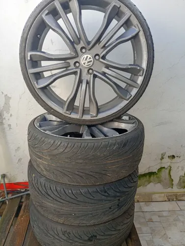 Rodas aro 20 furacão 4x100